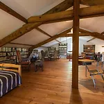 Maison De Mordoit *