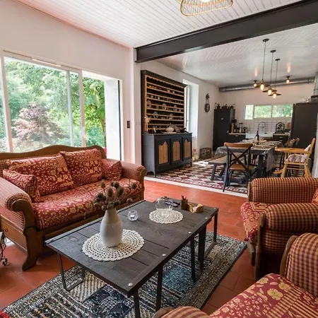 Dom wakacyjny Maison De Mordoit *