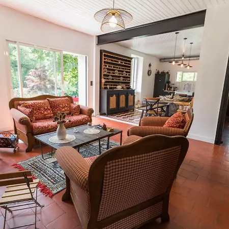 Dom wakacyjny Maison De Mordoit